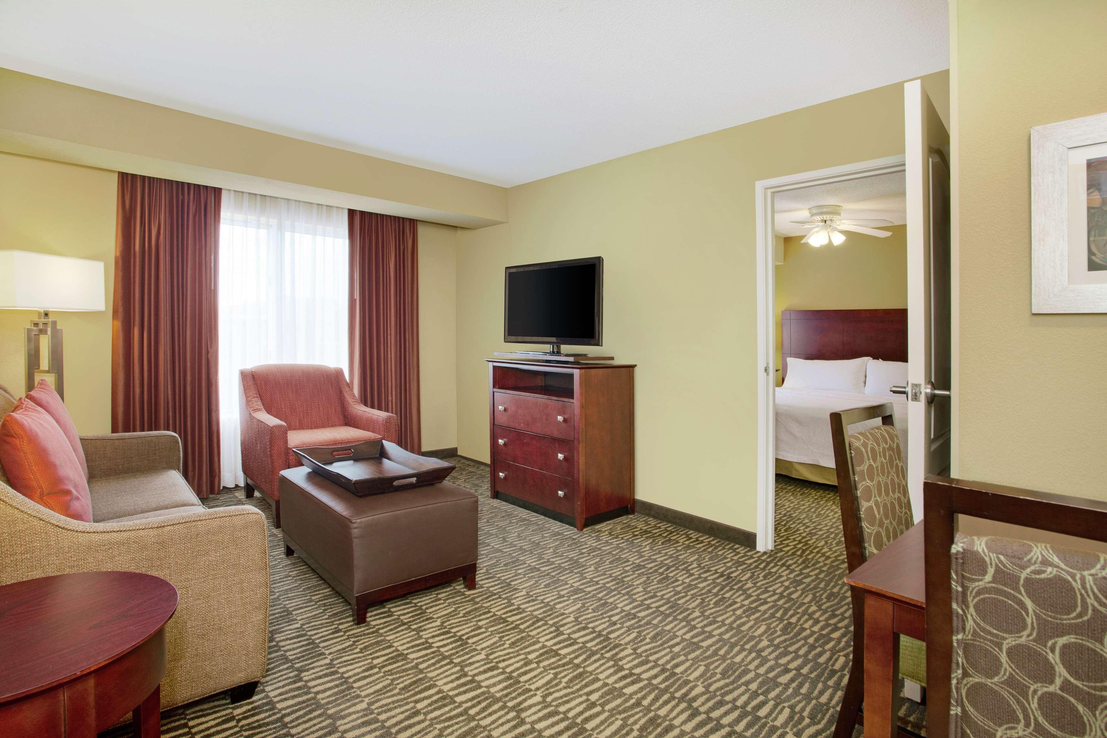 Homewood Suites By Hilton Tampa-Brandon Extérieur photo