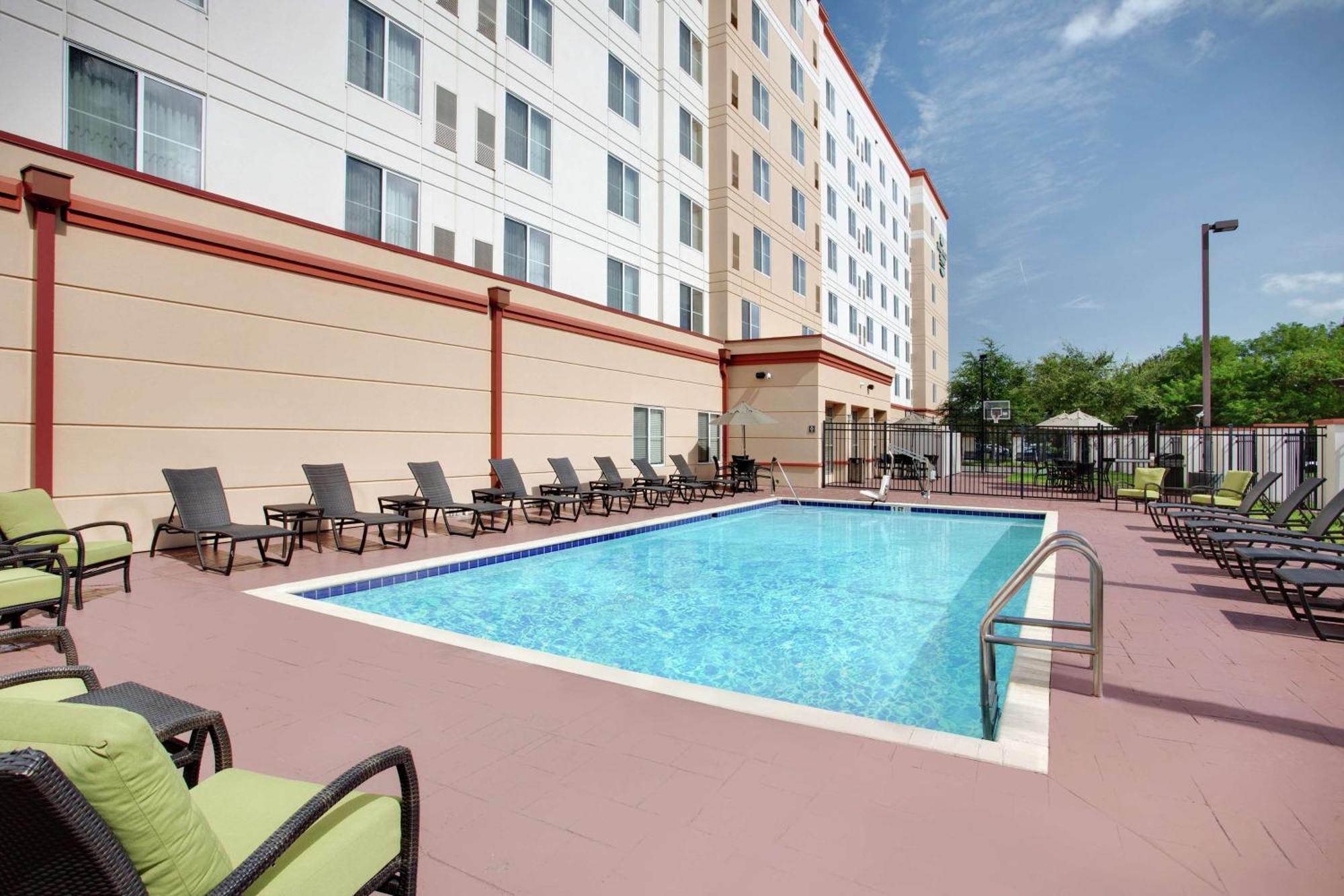 Homewood Suites By Hilton Tampa-Brandon Extérieur photo